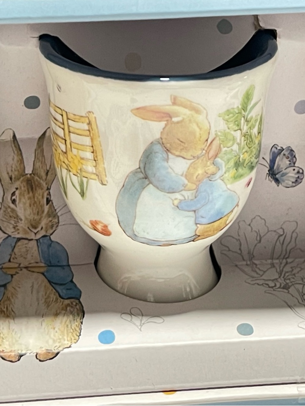 Beatrix Potter Peter Rabbit Ceramic Egg Cup Set - Pastel Floral - Picture 5 of 9